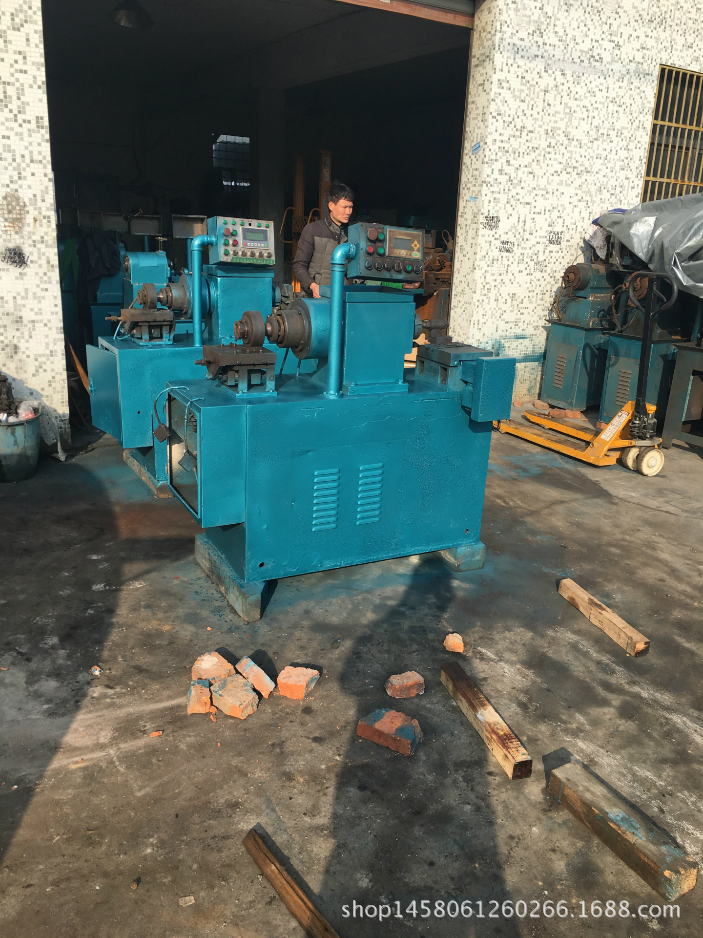 二手轴承套圈自动车床,割管机,空压机