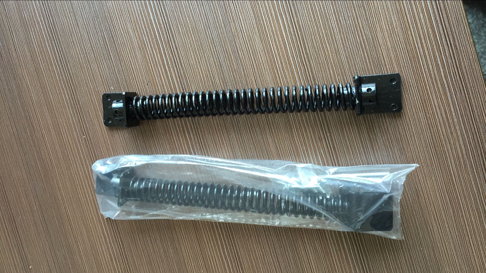 【厂家直销】高品质门弹簧 精品门弹簧 量大从优