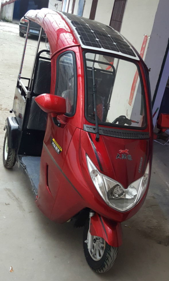 太阳能半封闭电动三轮 客货两用代步电动车 休闲敞篷