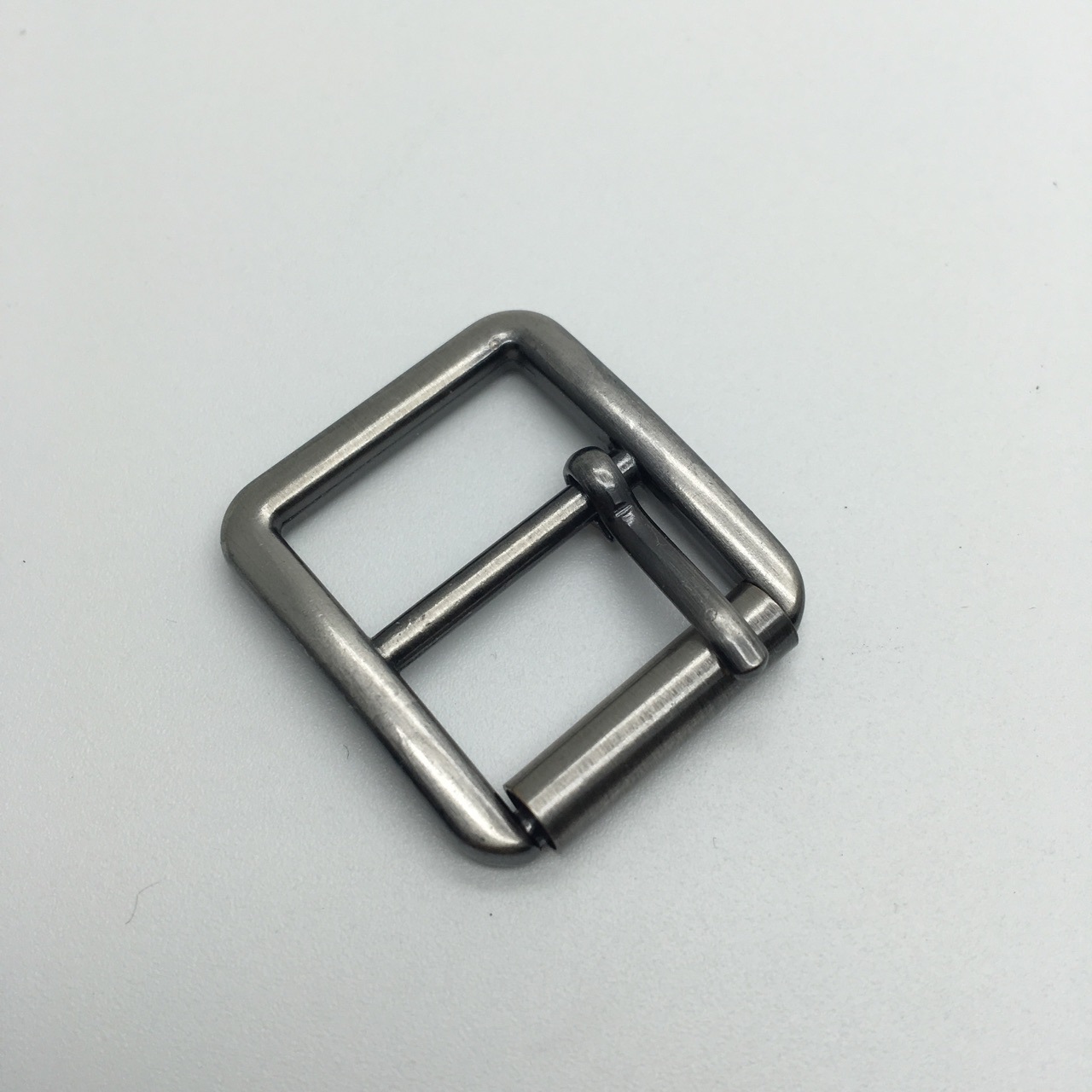 5mm高档休闲鞋锌合金鞋扣扫黑镍东莞19.5mm