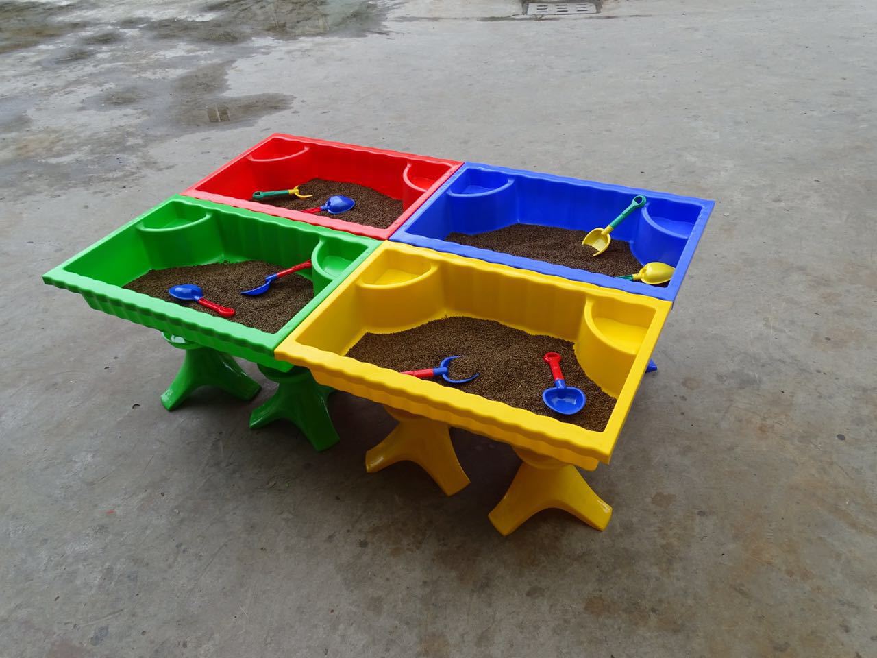 幼儿园长方形沙盘儿童沙水桌太空动力沙桌淘气堡广场戏水沙滩玩具