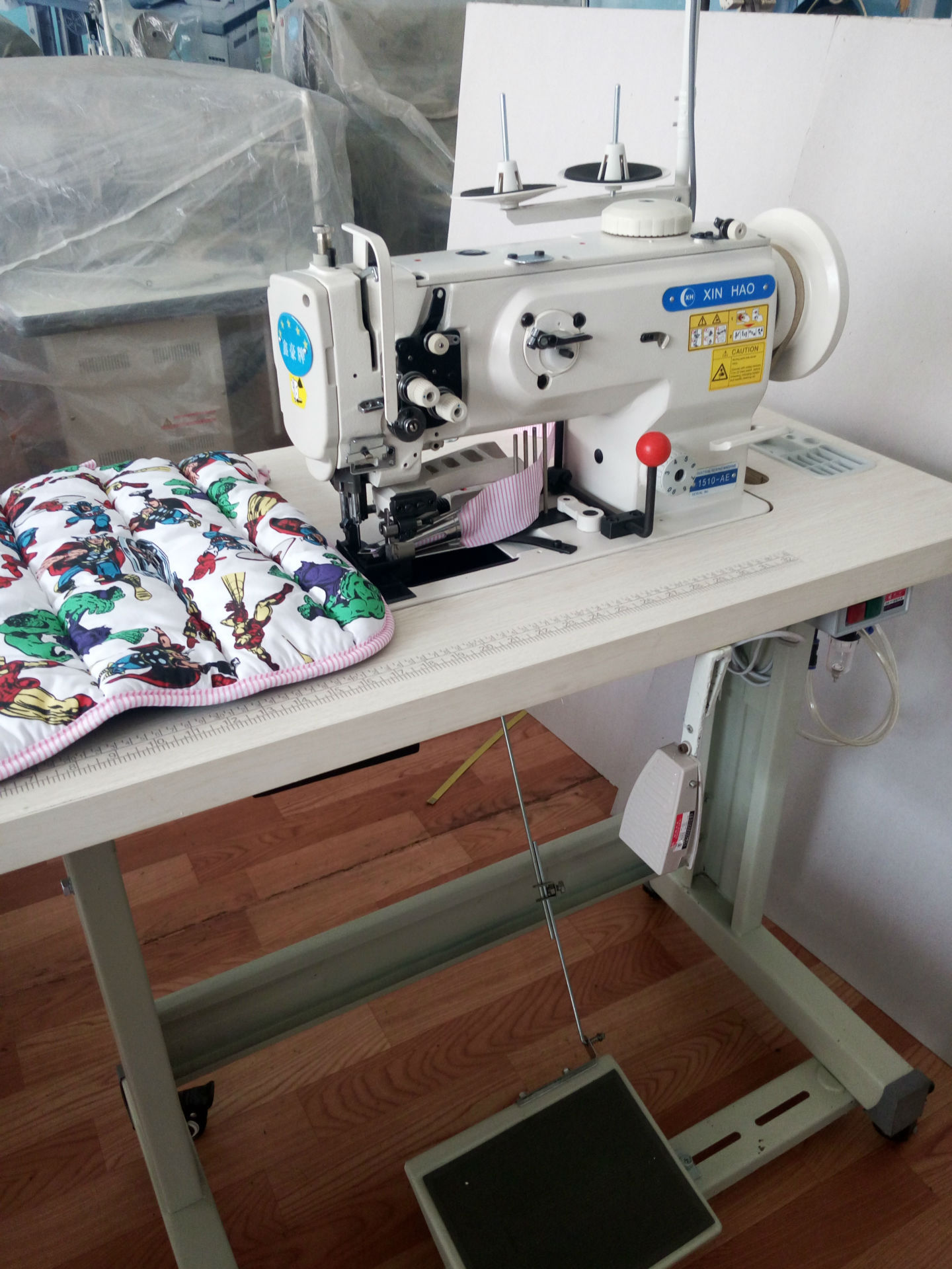 被子包边机棉被包边机 被胎包边机 网套床垫切包一体缝纫机