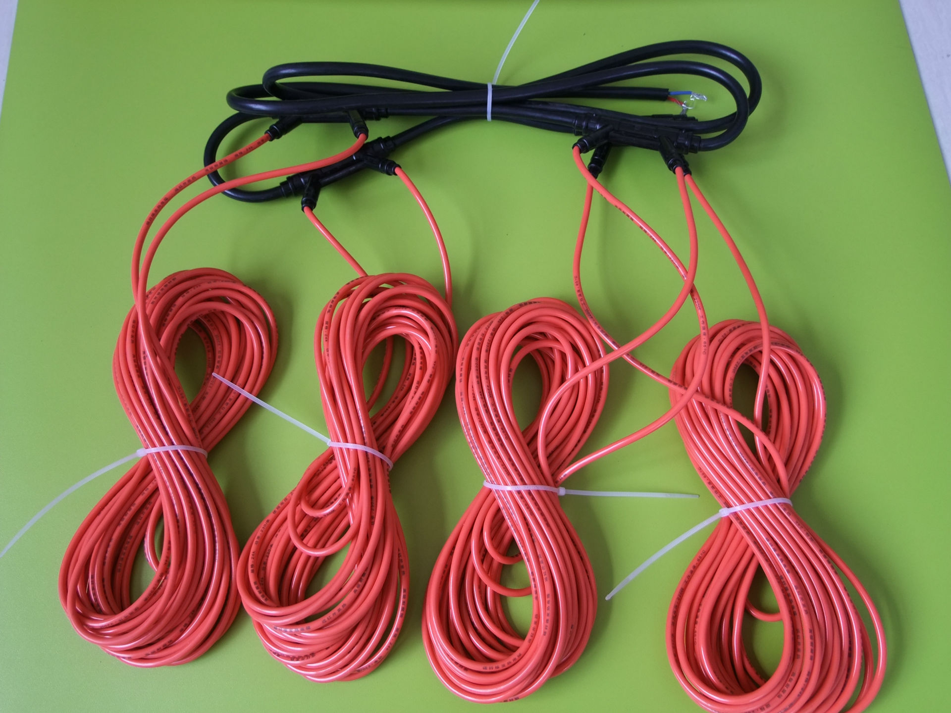 地暖碳纤维加热线 硅橡胶碳纤维电热毯发热丝 成品14米200w