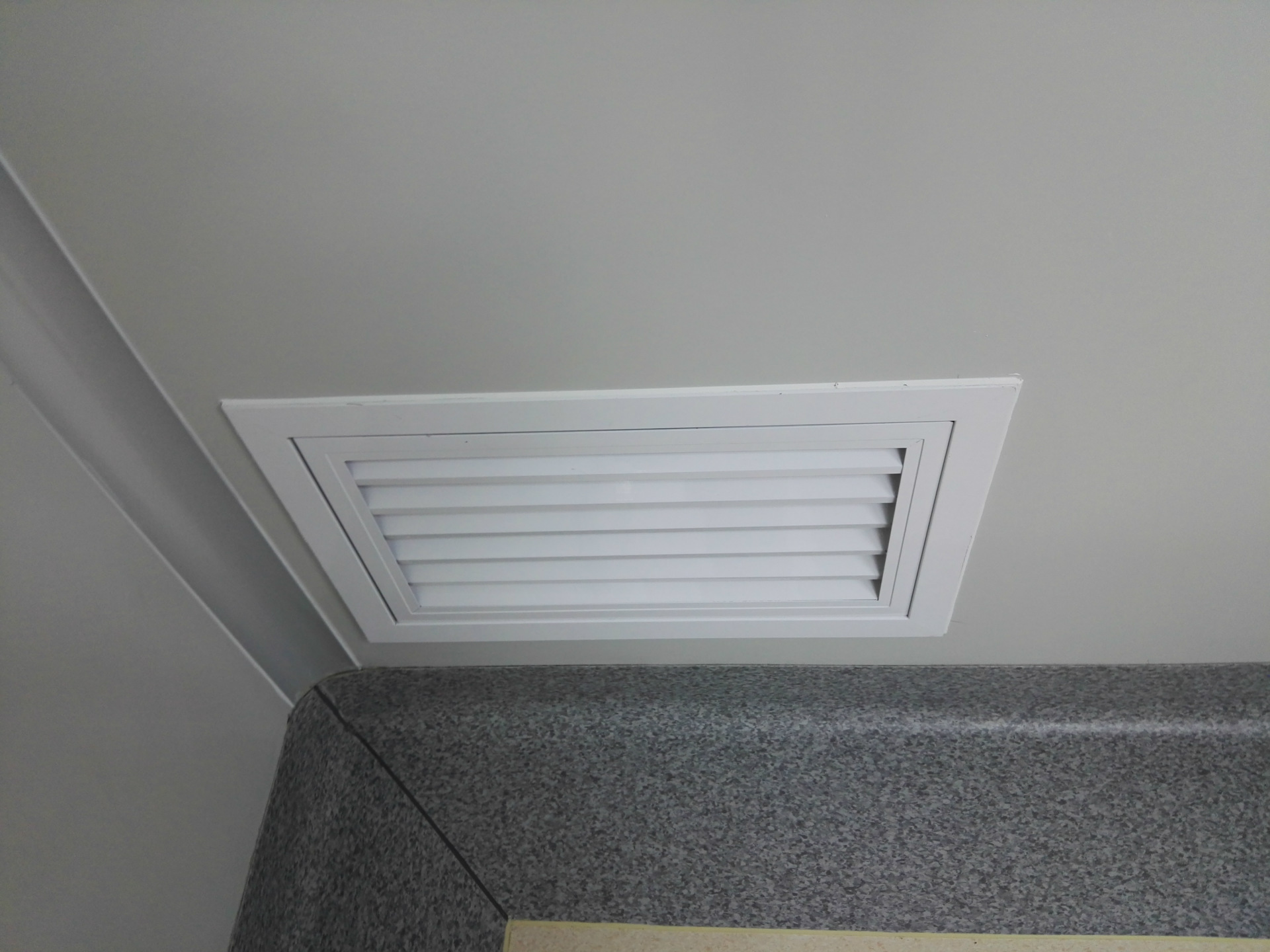 百叶回风口单层门铰式空调回风口铝合金格栅式无尘车间回风口