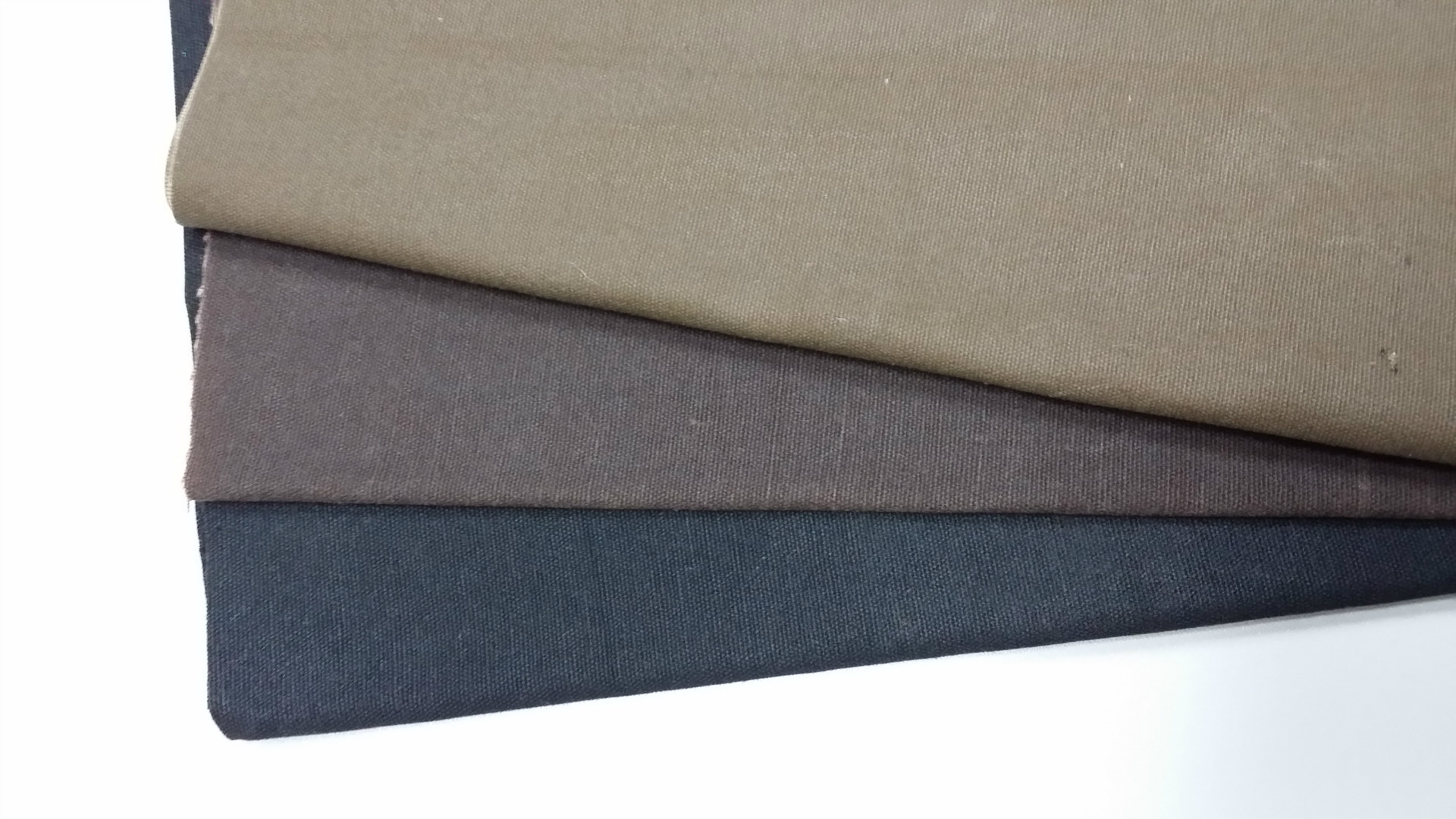 过蜡涂层布料 全棉过蜡帆布 高性能防水面料 箱包帽子鞋材功能性