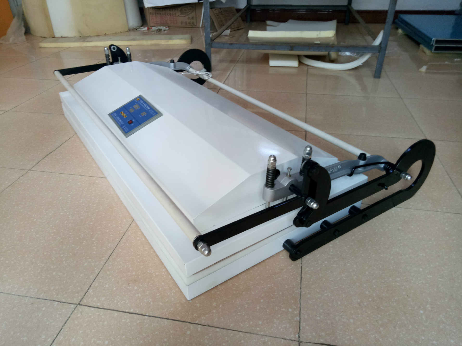 泊头市永晶装裱机厂