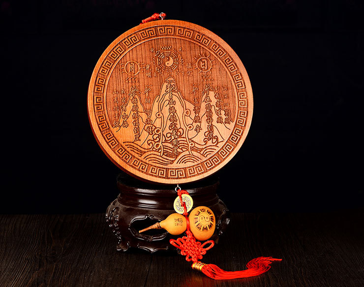 桃木雕山海镇摆件八卦镜挂件家居装饰品礼品
