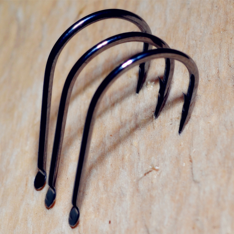 爱一钓具上黑伊豆鱼钩有刺100c高碳钢钩批发散钩钓鱼-阿里巴巴