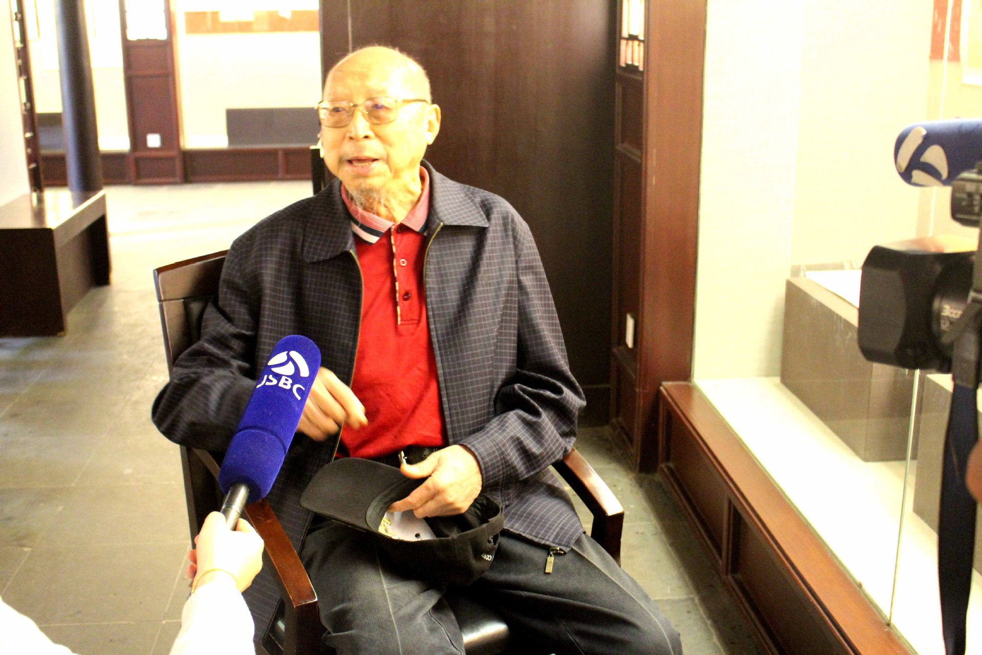 【官方公告】 - 丁芒书画精品展