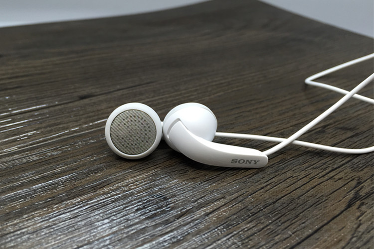 索尼sony mh410c lt26i