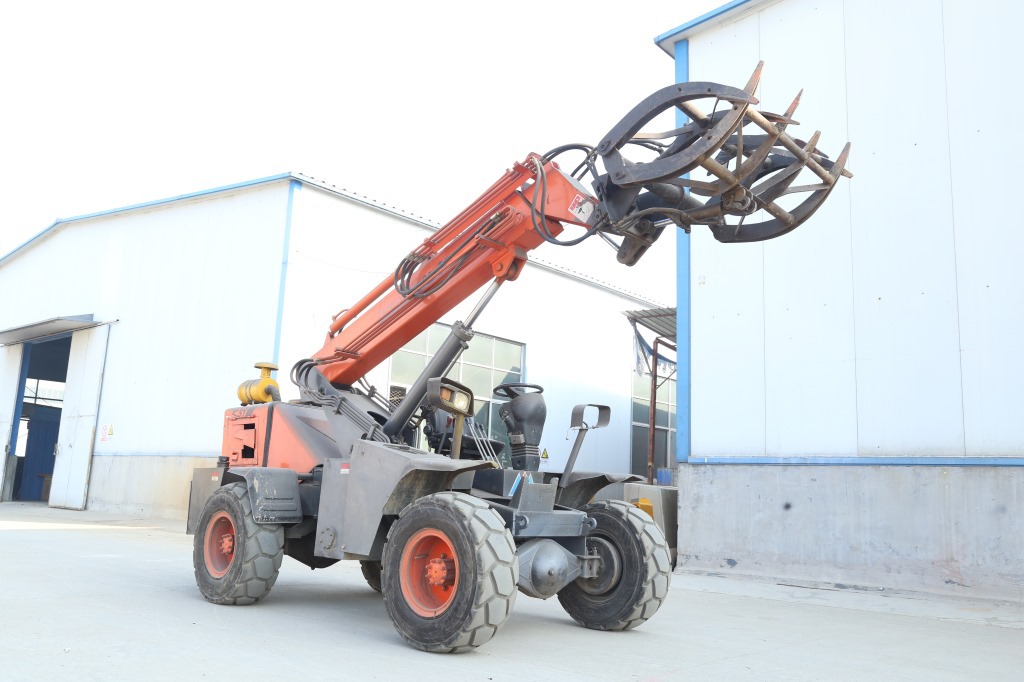 定制多功能伸缩臂抓木机 现货车载抓草抓木叉车 高效装车抓木叉子