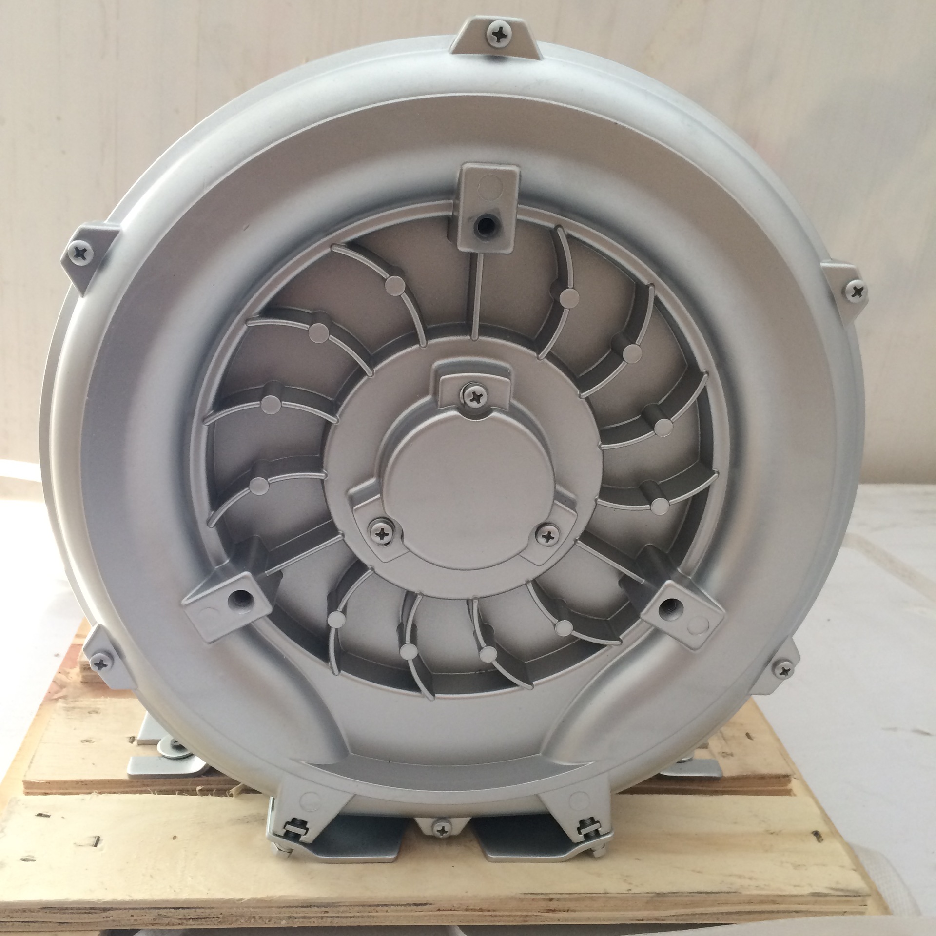 潍坊水处理设备上用的小型高压风机,漩涡气泵