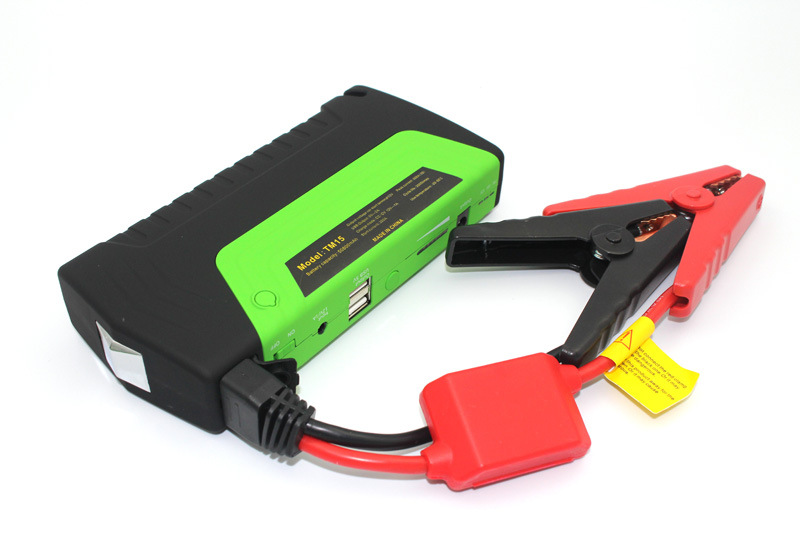 汽车应急启动电源12v移动电源车用电瓶多功能充电宝启动器