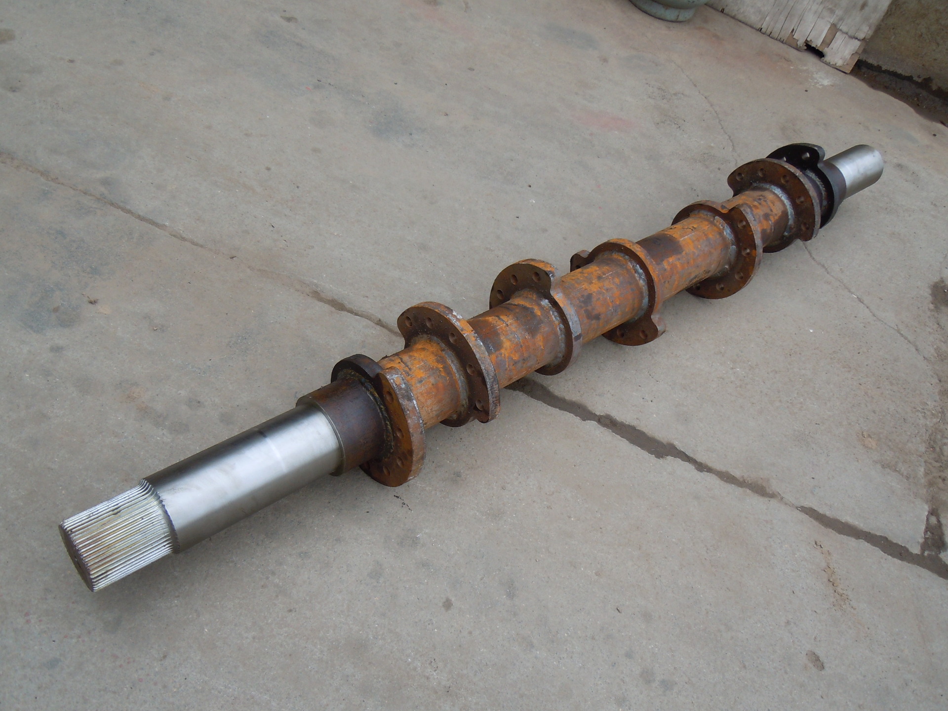 供应厂家 直销加工双卧轴搅拌机仕高玛 行星1500减速机连接大轴