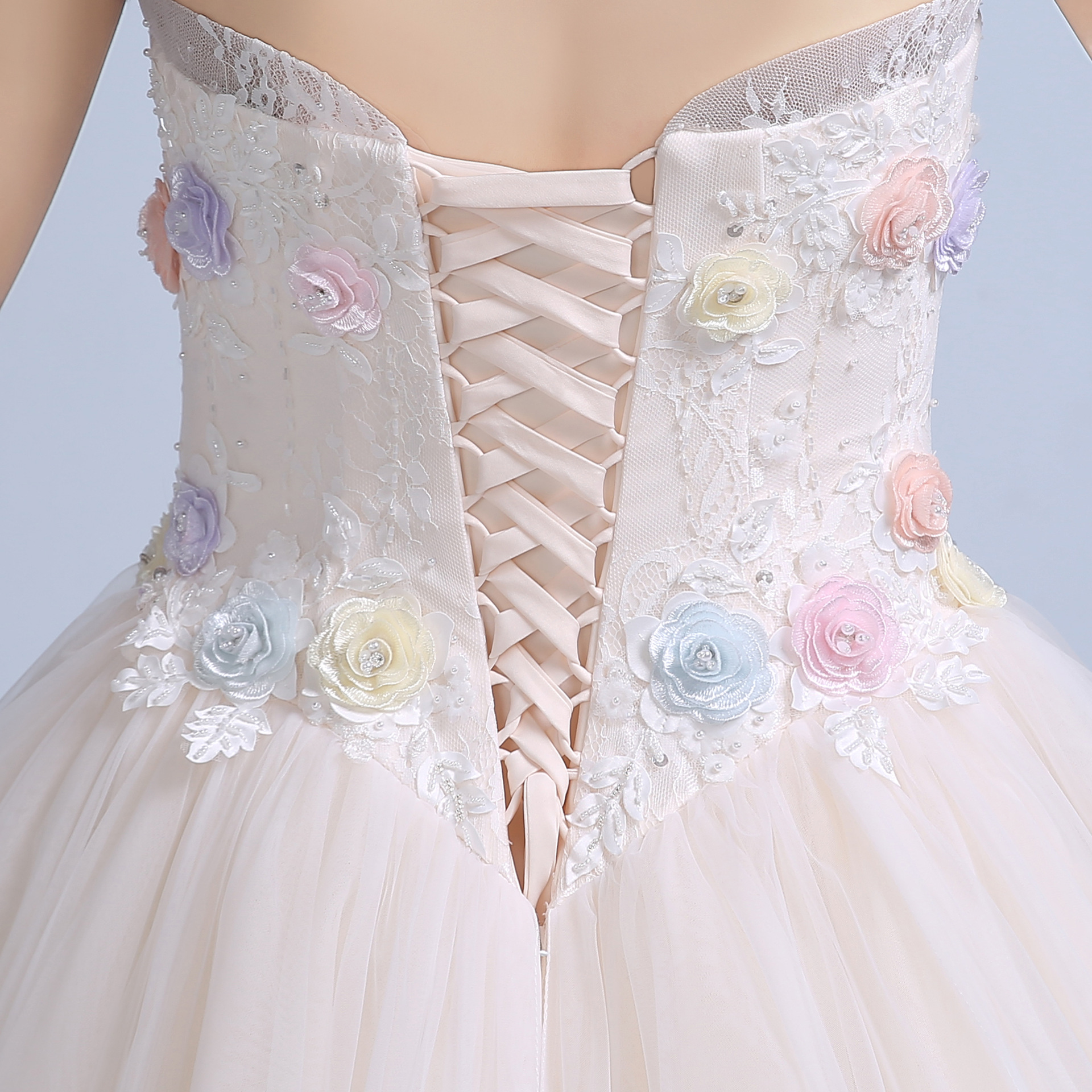 2016新娘抹胸婚纱新款 高档唯美修身绑带大拖尾婚纱 结婚婚纱礼服