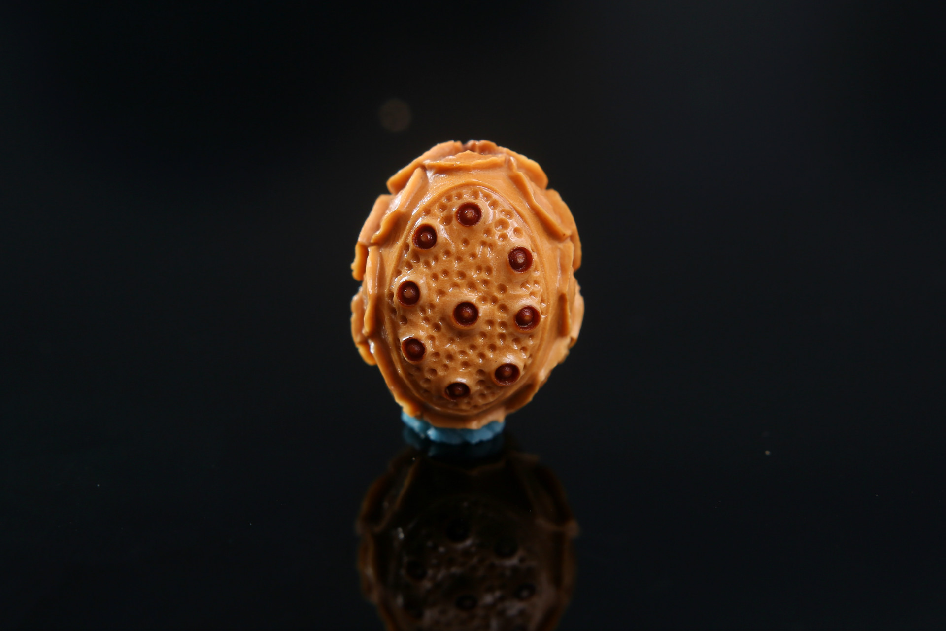 手工九转莲花核雕橄榄核 莲花橄榄胡橄榄核雕手串 精美文玩手链