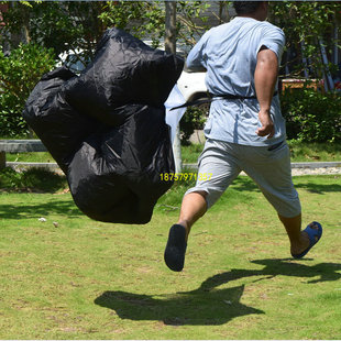 足球训练阻力伞力量伞速度伞负重跑步体能训练核心力量训练