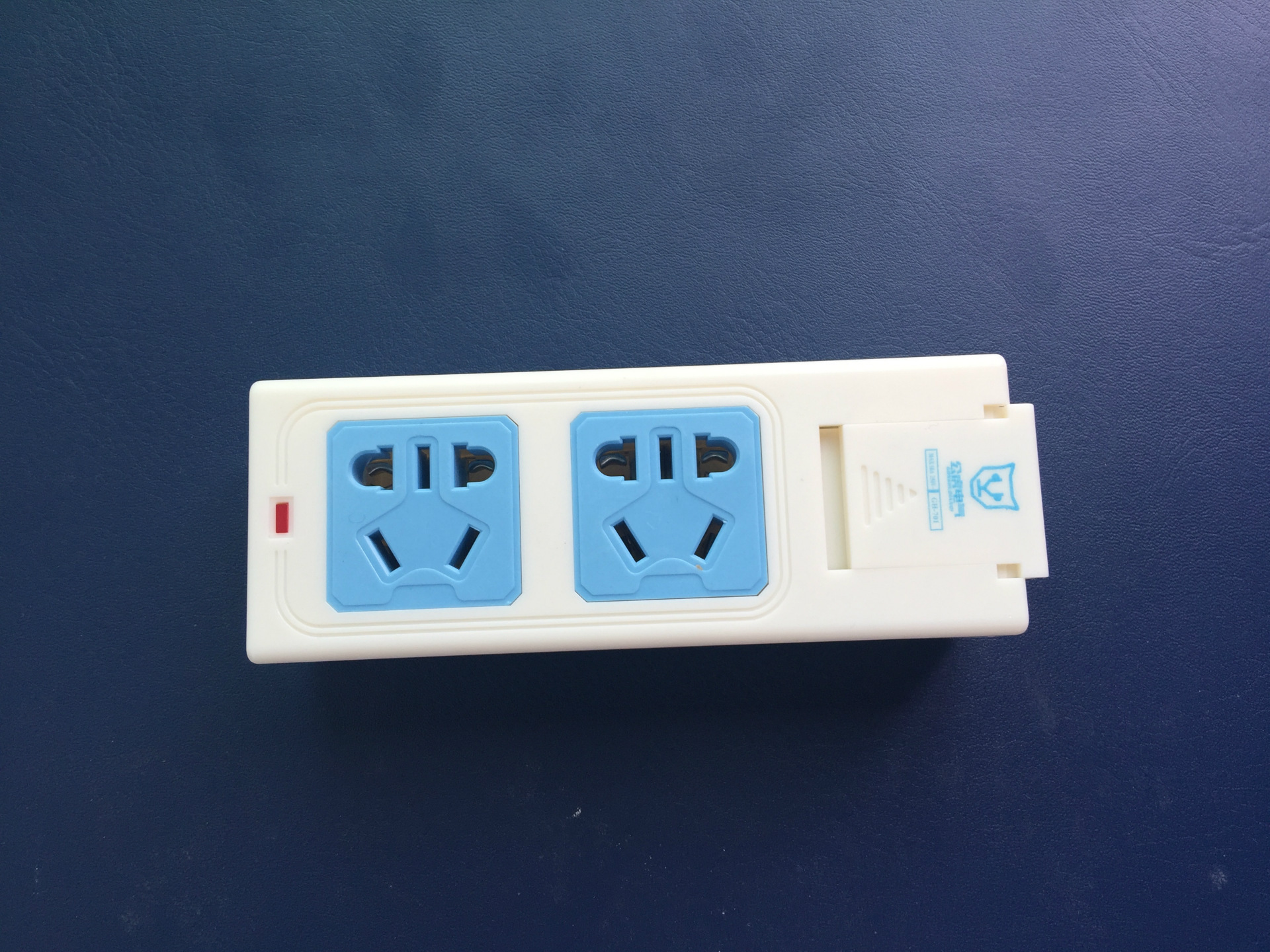 公虎光纤箱专用 配电箱专用插座 无线插座