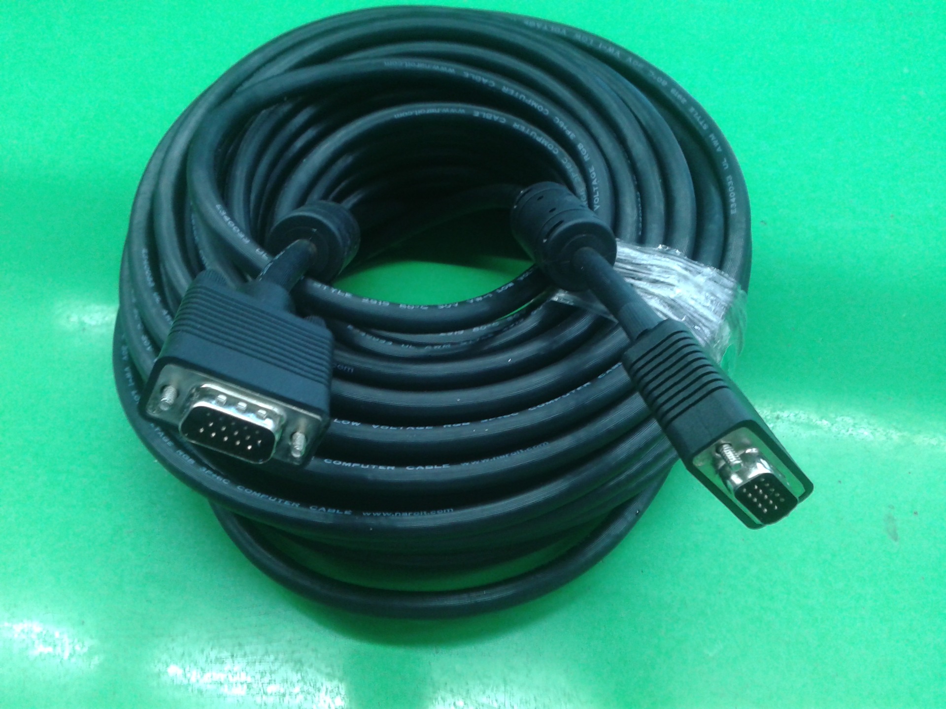 供应vga线 显示器信号线 投影仪视频线 15米 vga连接线3 6白色