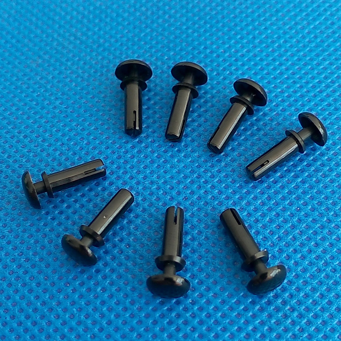 厂家供应 塑胶铆钉 尼龙铆钉 塑料铆钉 尼龙固定铆扣现货