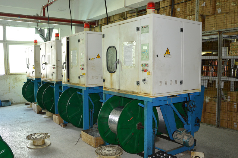 佳美高速编织机八成新型号km16-1800me