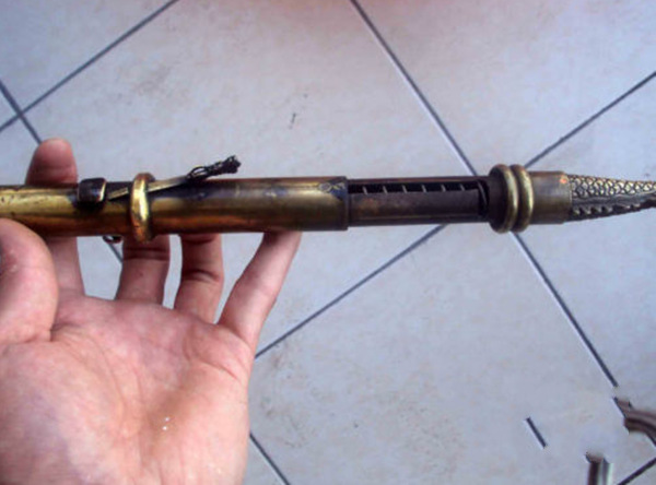 古玩杂项老兵器冷兵器袖箭精美龙形镖枪长27厘米未开刃