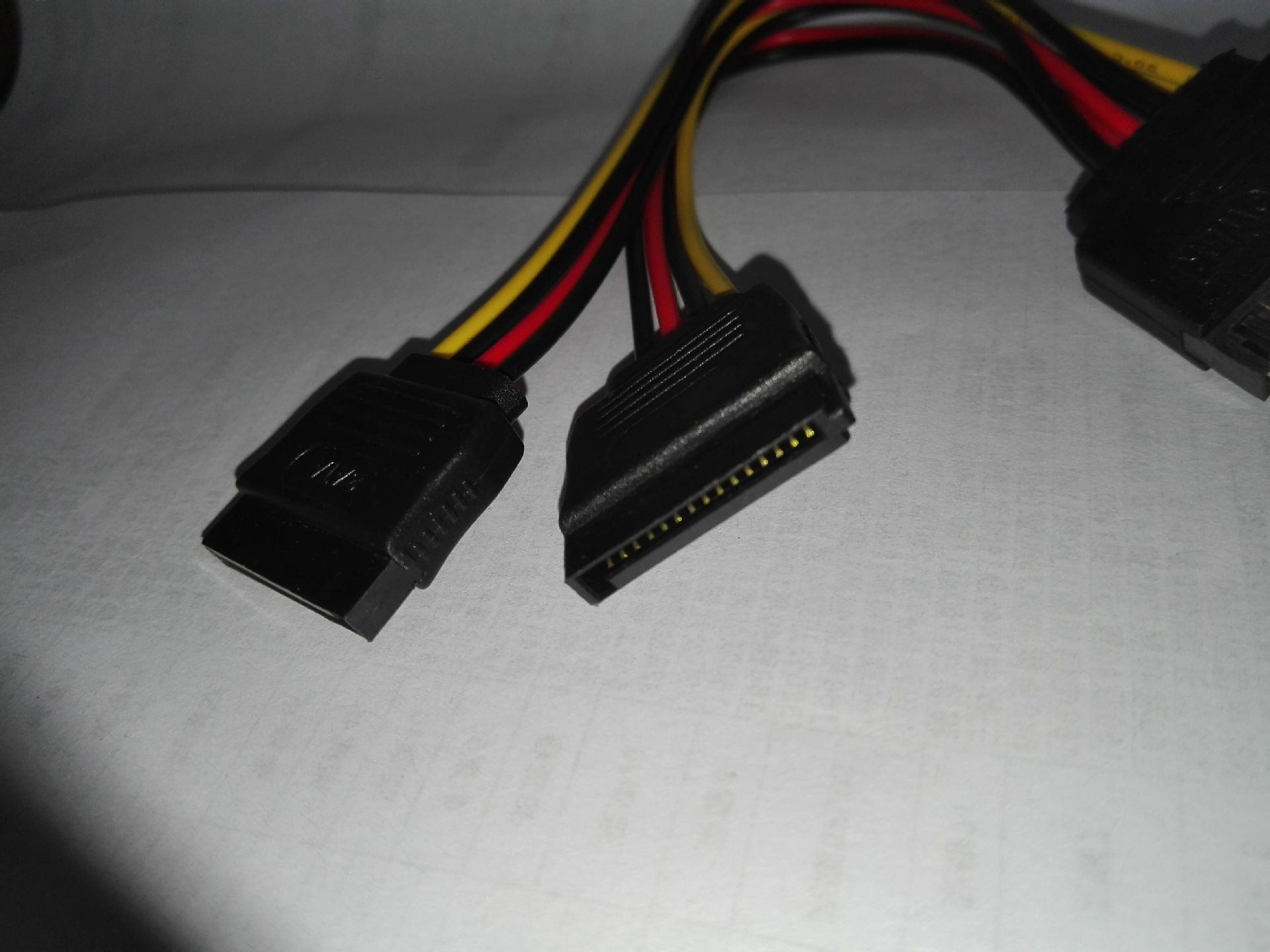 sata电源线sata一分二电源转接线sata15p公转2个15p母 15pin