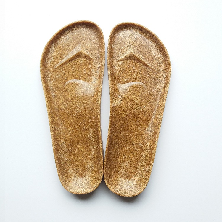 厂家 软木拖鞋中底 沙滩鞋勃肯鞋中底 pvc软木底 环保谷壳底016