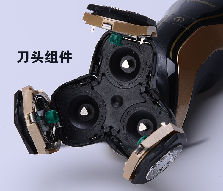 飞浦达全身水洗充电式刮胡刀正品三头旋转式剃须刀厂家一件代发