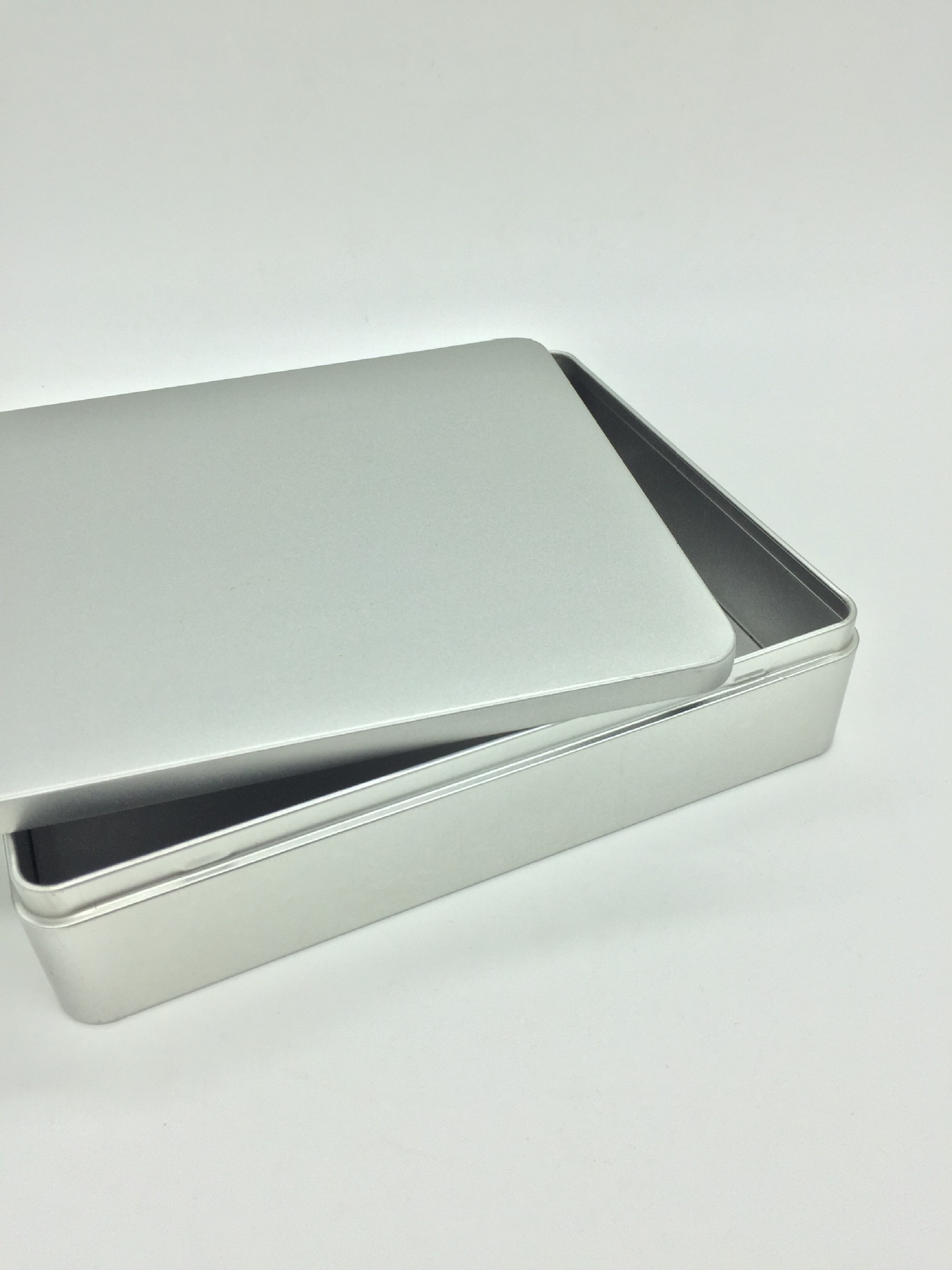 马口铁化妆盒 马口铁长方罐 大号铁盒 巧克力包装盒