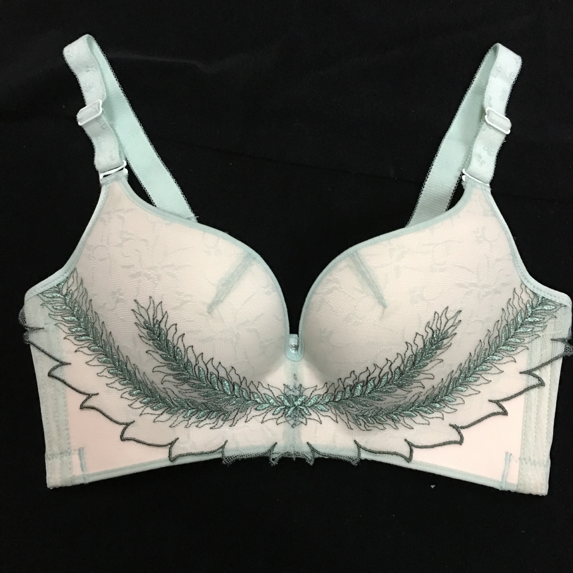 直立棉模杯系列直立棉文胸贴牌无痕聚拢性感健康透气舒适内衣o