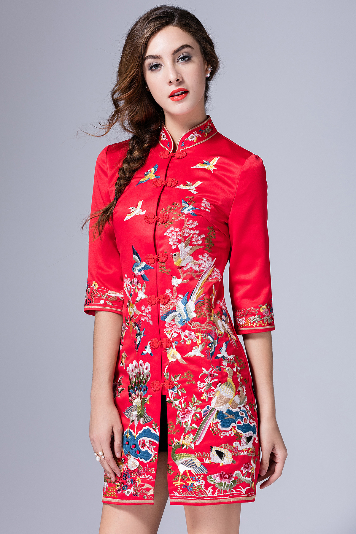 2018重工刺绣百鸟开衫连衣裙