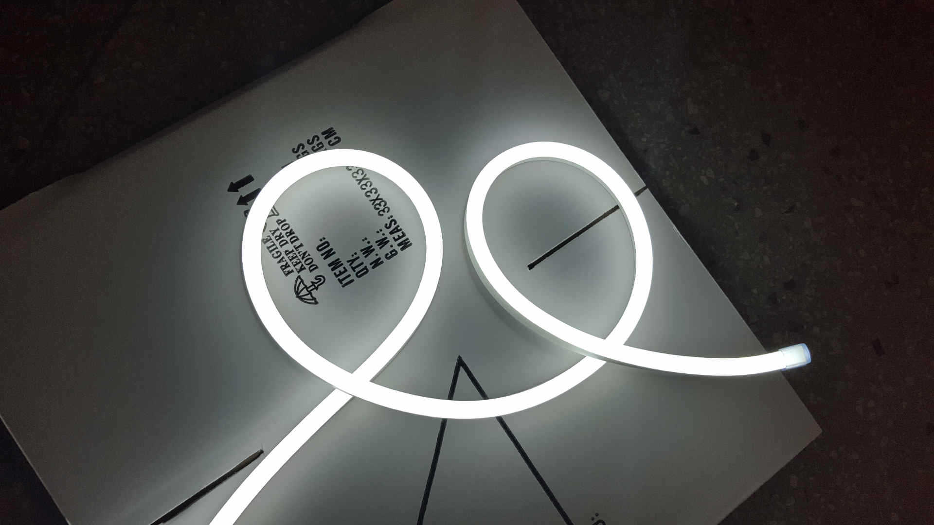 现货led柔性霓虹管 led霓虹灯管 霓虹灯厂家 霓虹灯带高压软灯带