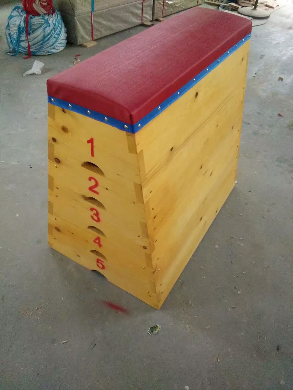 木质跳箱 五节跳箱 七级跳箱 田径健身跳箱 体育