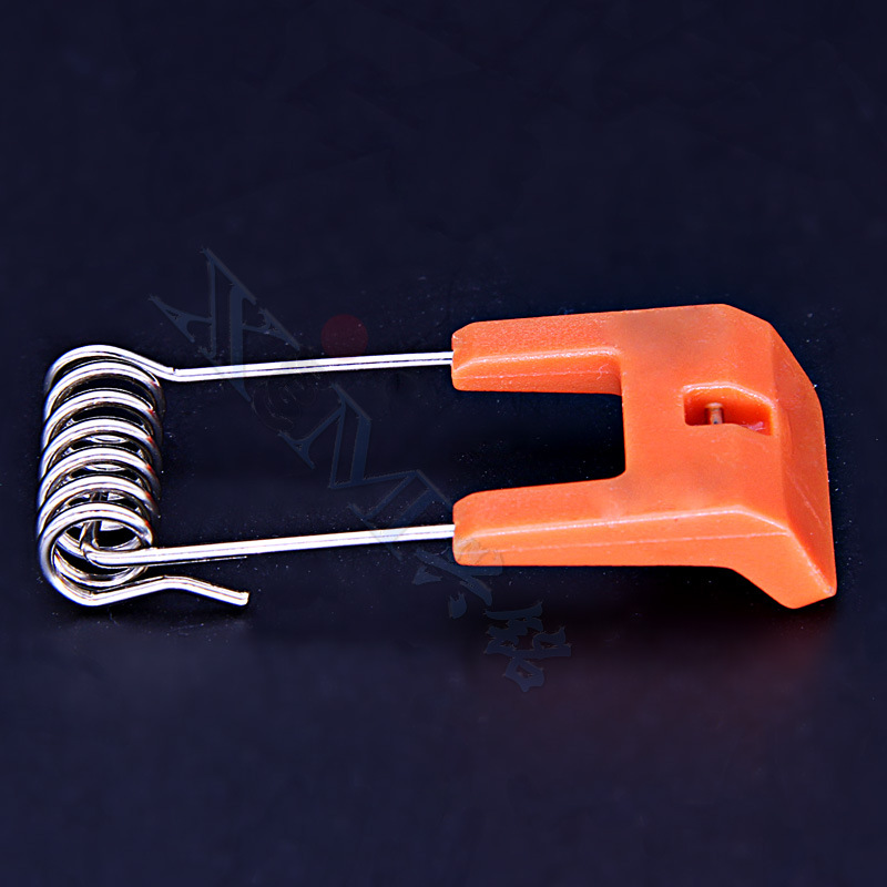 兴铭五金筒灯led灯饰灯具弹簧夹卡扣扭簧08mm弹簧厂家定做