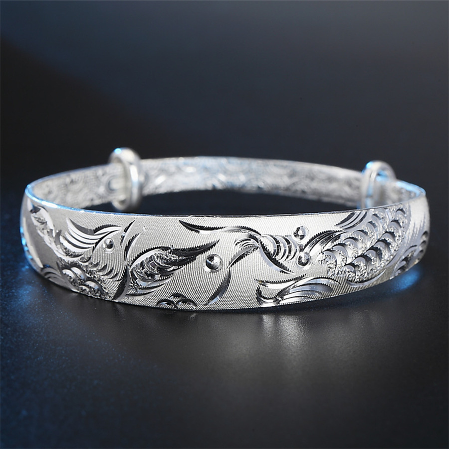 s999银手镯精品龙凤百福手镯布纹底精品车花工厂直营单个40克