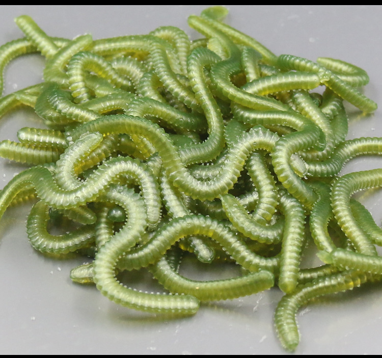 厂家批发路亚鱼饵套装 50条9cm沙蚕送盒假饵仿生软饵渔具套装包邮