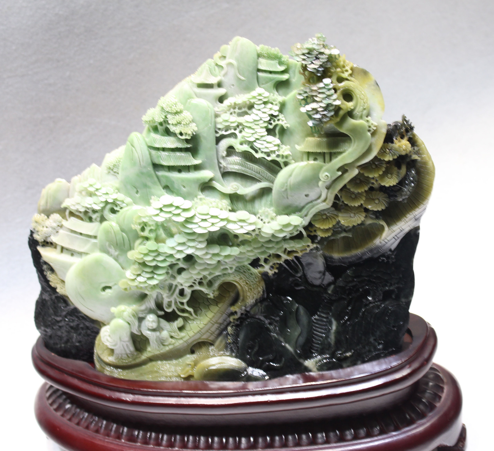 钱龙玉苑 厂家直销 独山玉 山水 天然玉雕摆件 居家摆件