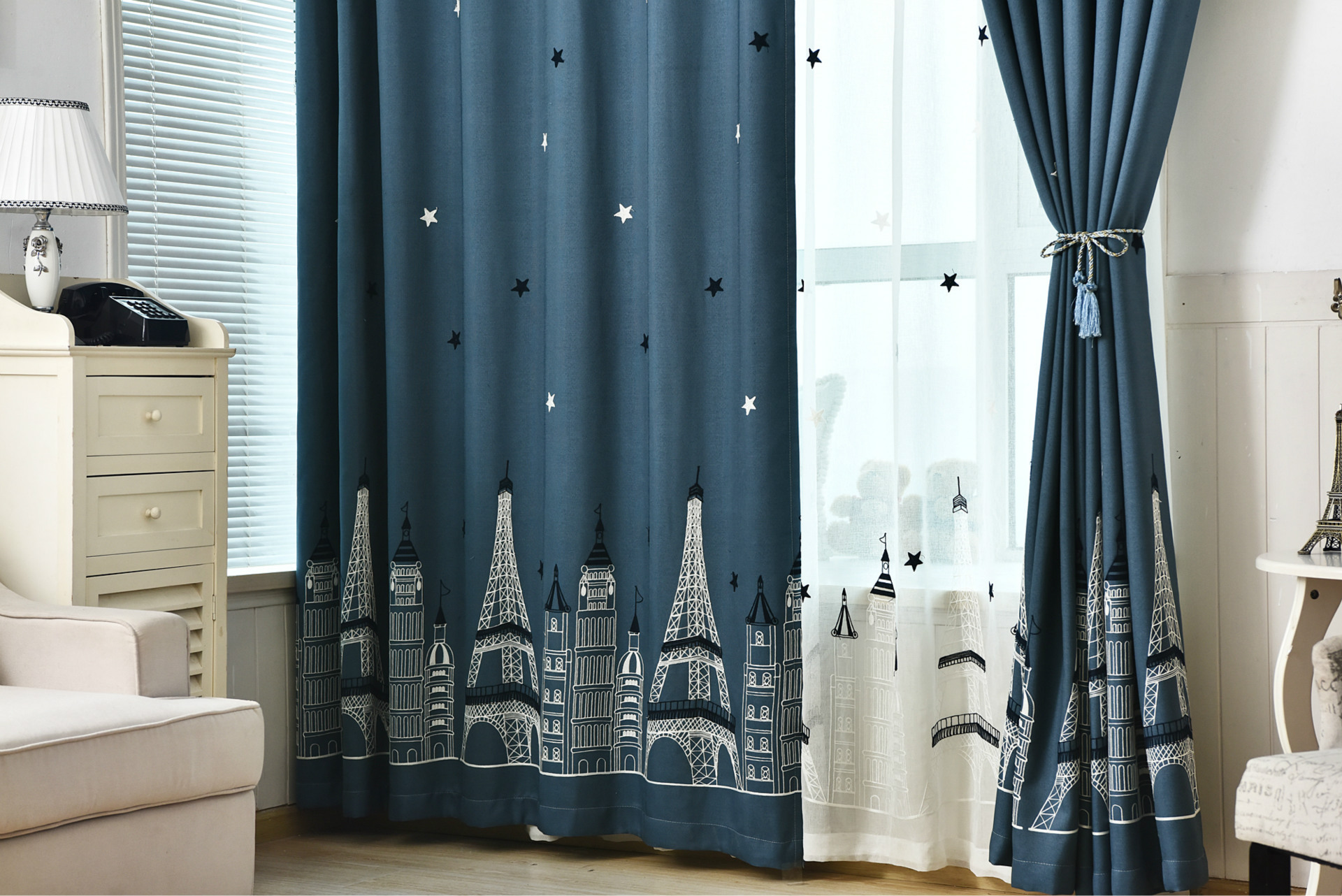 厂家直销高档韩式田园卡通小清新棉麻毛巾绣城堡窗帘布客厅卧室