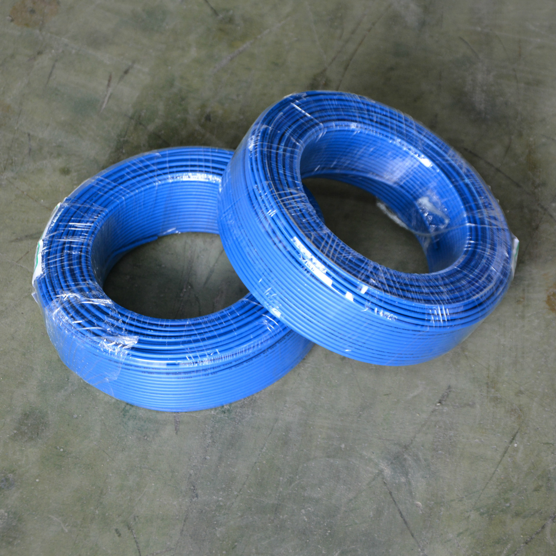 家装绝缘导线阻燃环保单股单芯硬铜布电线 无锡bv电线