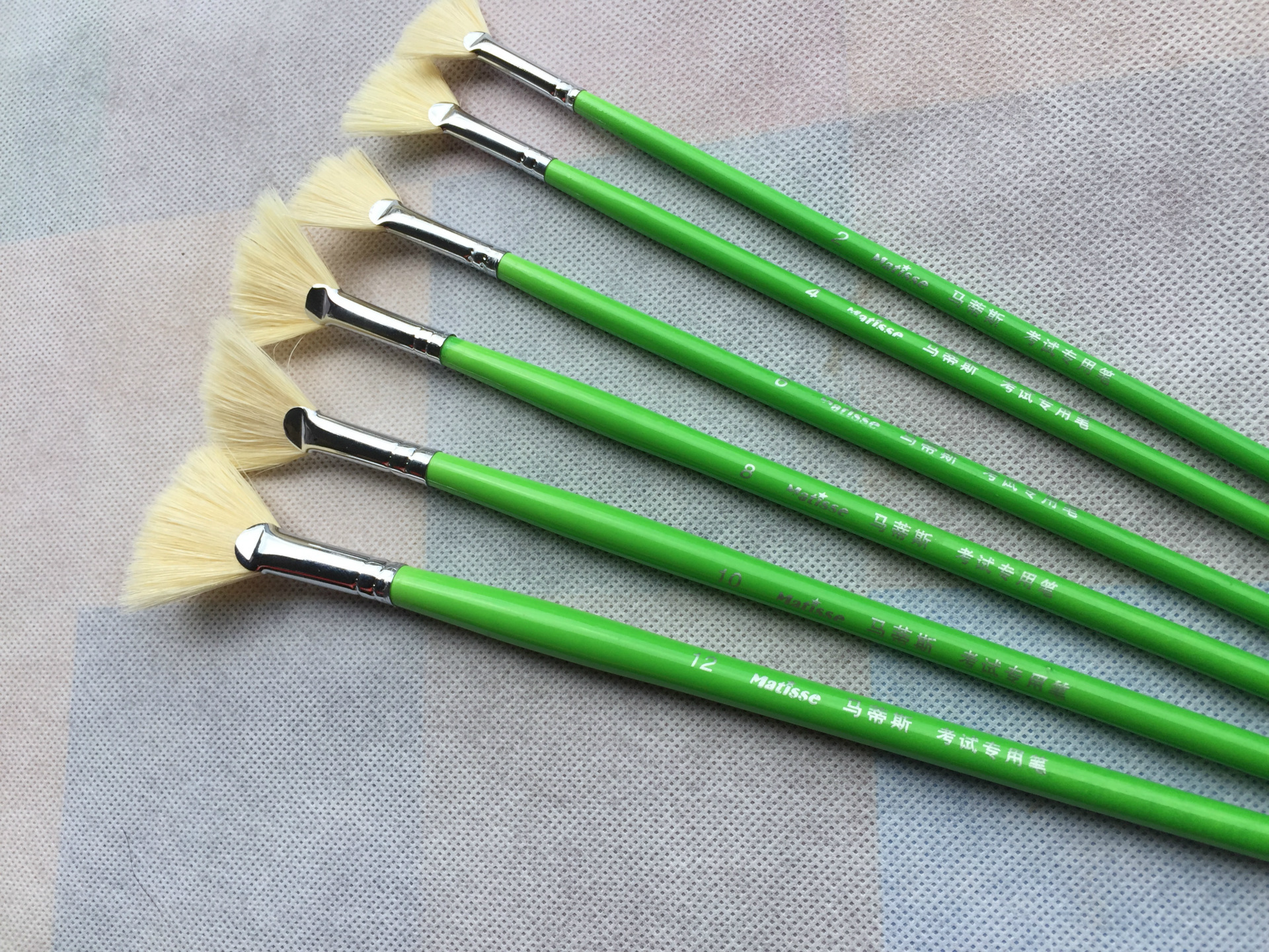 厂家直销 鱼尾扇形笔 扇形水粉笔 猪鬃扇形笔 油画扇形笔