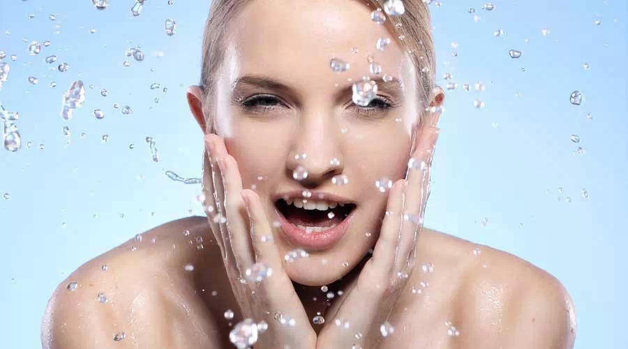 土豆美容护肤小窍门_护肤先美容液还是营养液_美容达人的护肤经验