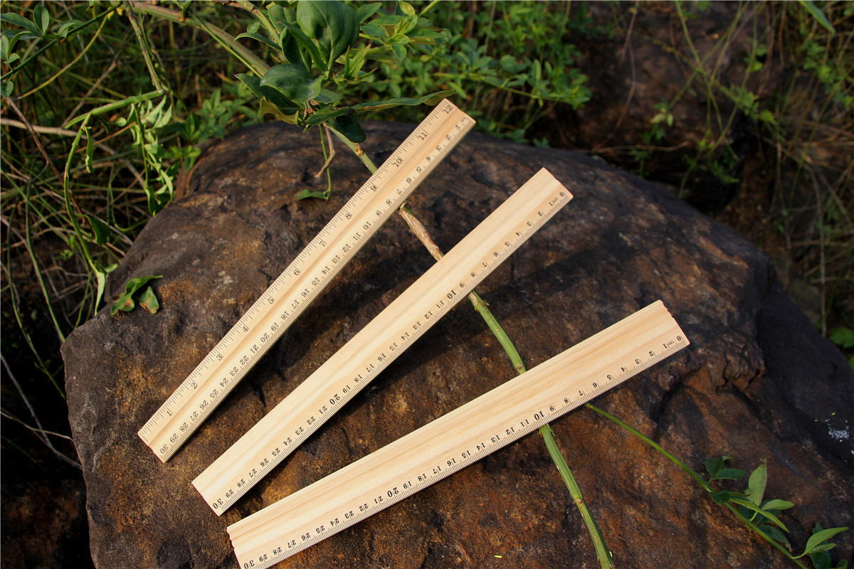 木头尺子 30cm木尺木制 定做印字印logo 弧面直尺 新西兰无结松