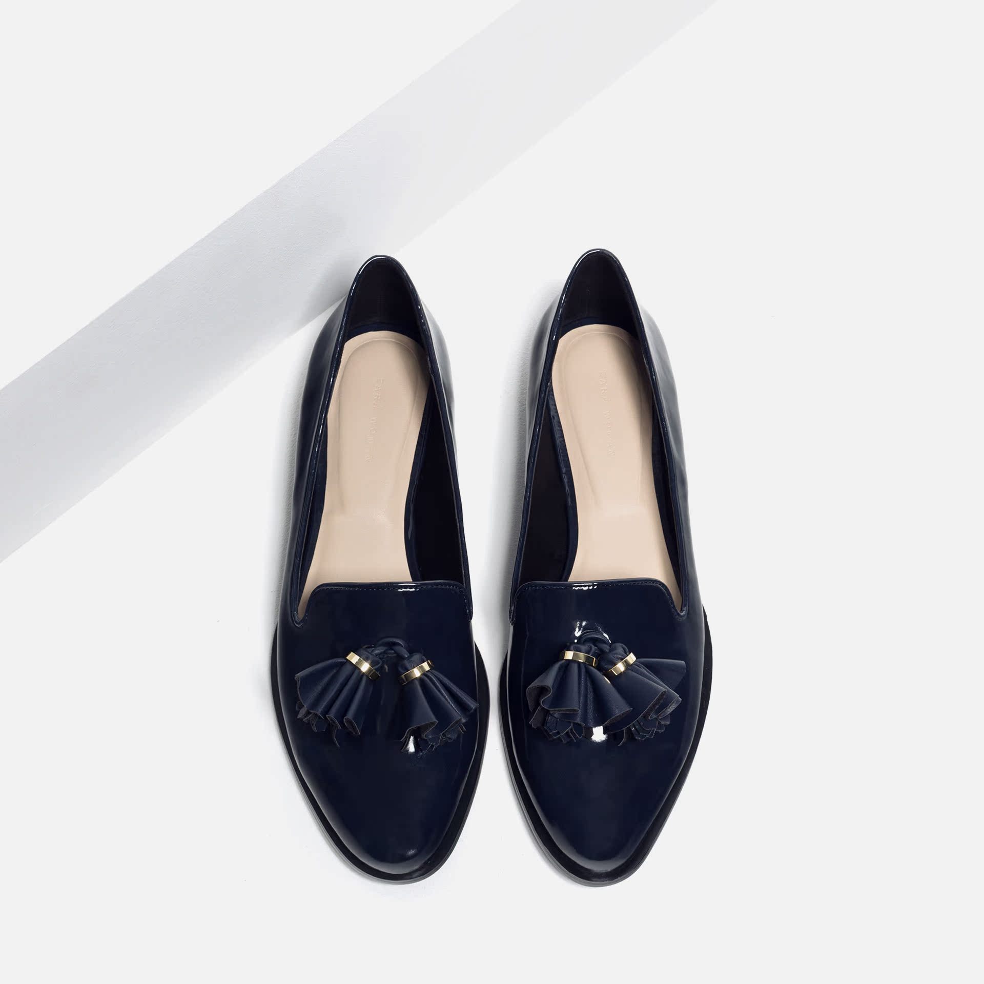 zara女鞋15秋冬金属流苏缀饰平底单鞋女个性舒适便鞋乐福鞋潮5314