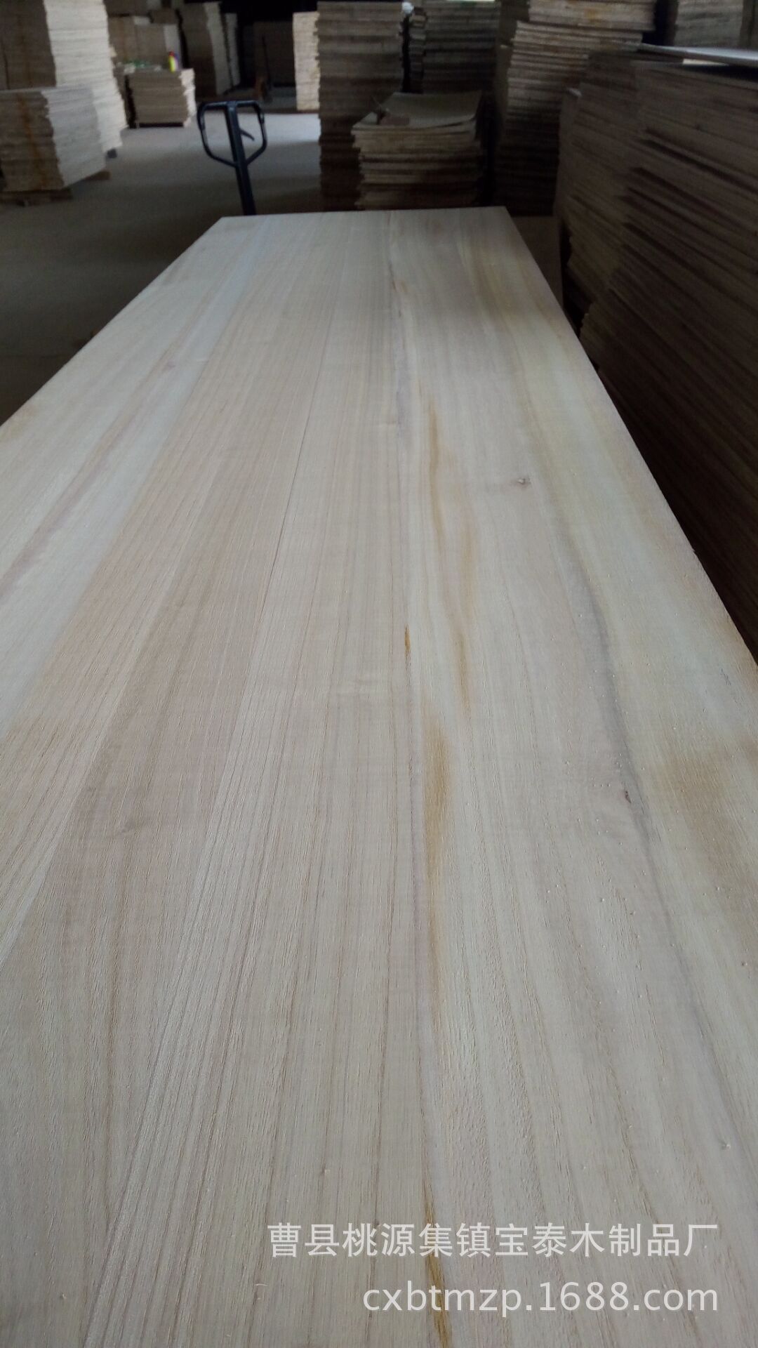 大量批发桐木直拼板泡桐板规格多样可定做质量保证