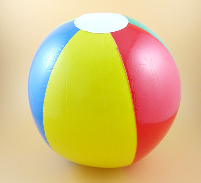 儿童夏季洗澡直径22CM 彩色PVC充气沙滩六片球海滩球玩具球批发