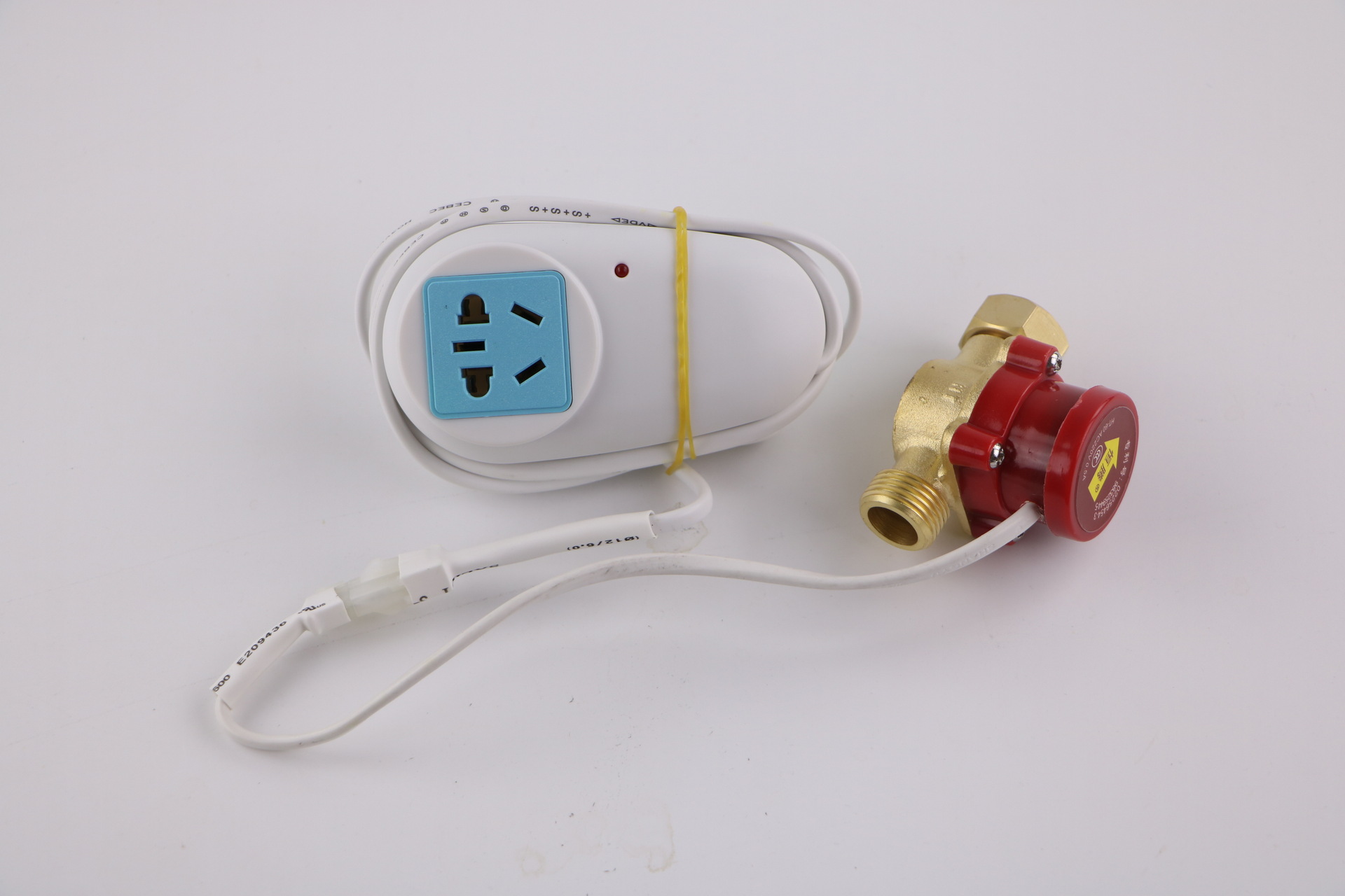 厂家批发 出水断电器 漏电保护器 断电器保护器 漏电保护开关