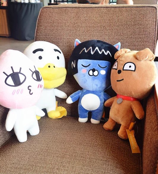 韩国新品kakao friends屁桃毛绒玩具公仔抱枕车用头枕情人节礼物
