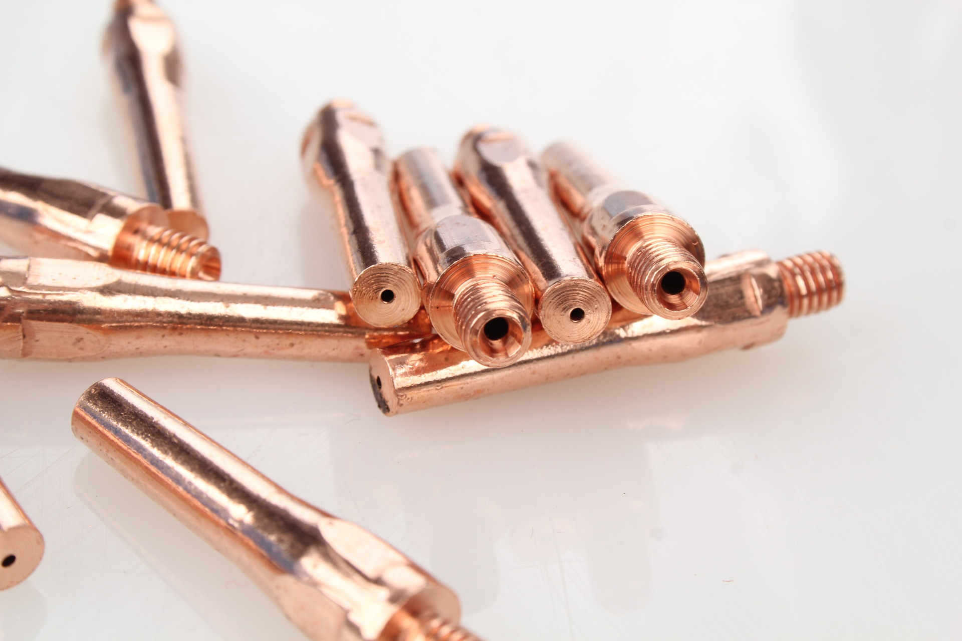 《厂家直销》导电嘴 松下款专用连接器 二