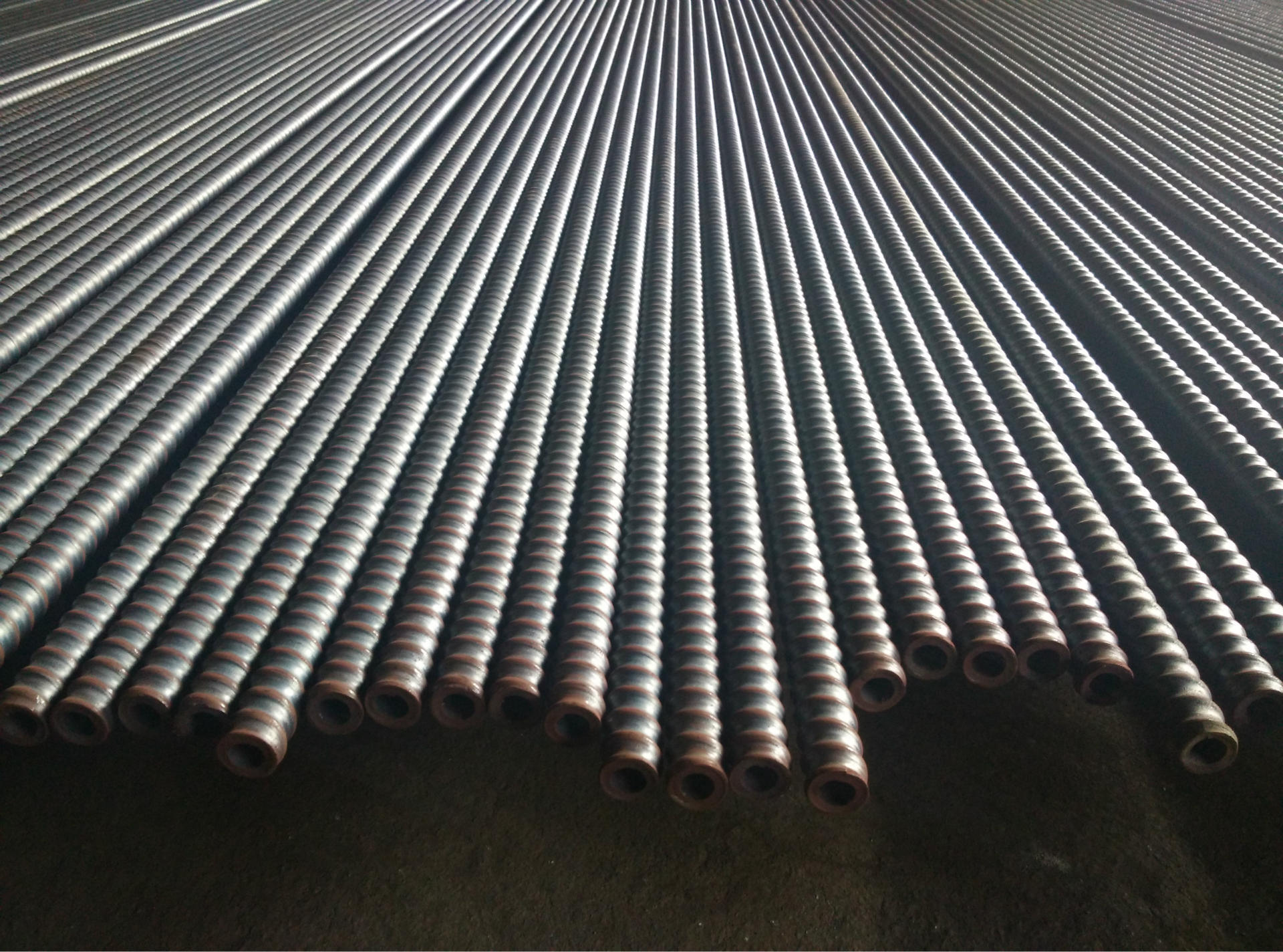 现货供应优质中空注浆锚杆 自进式锚杆